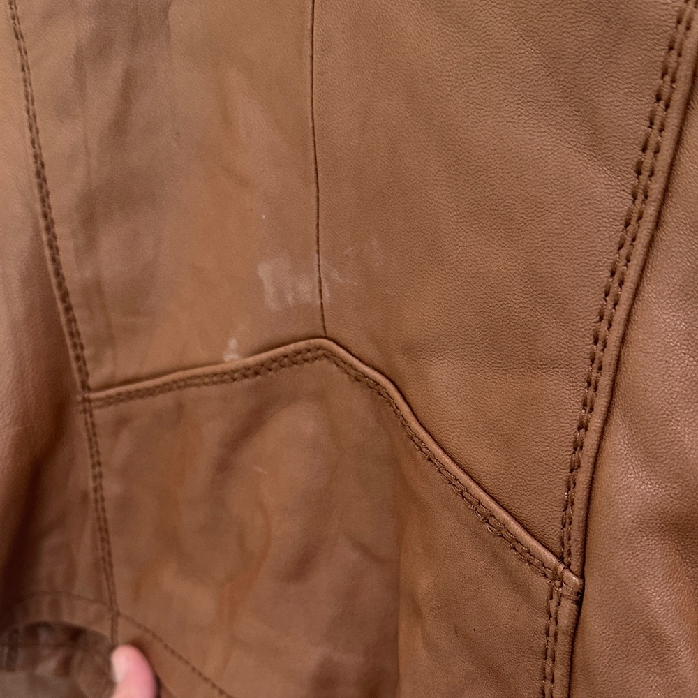 Michael Kors Tan Leather Jacket, Soft and Vintage - Picture 8 of 14